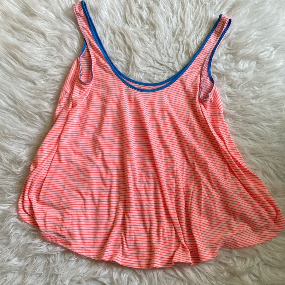 American Eagle Aloha tank
